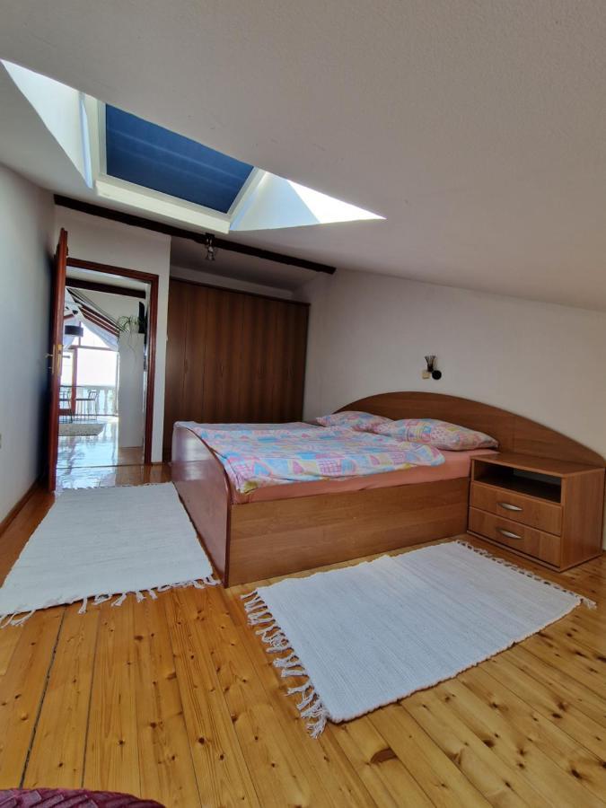 Villa Cvetic Selce Exterior photo