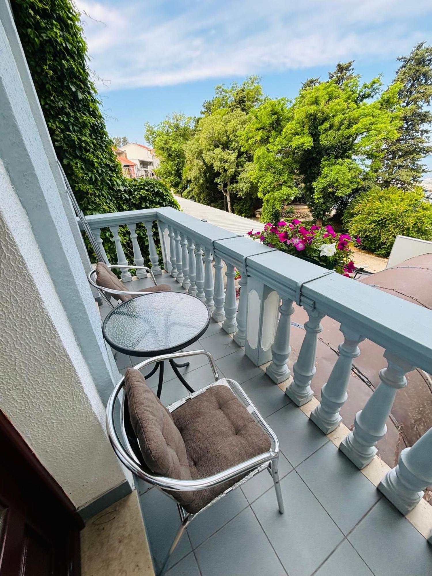 Villa Cvetic Selce Exterior photo